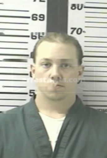 Dustin L Edwards