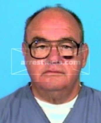 Kenneth Lee Groves