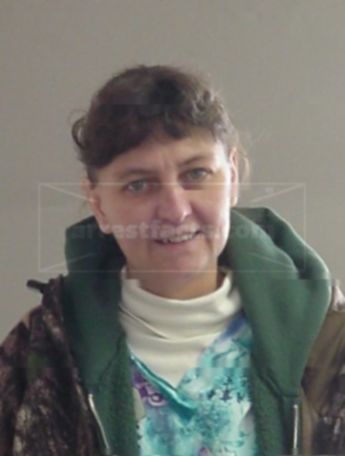 Lisa L Koester