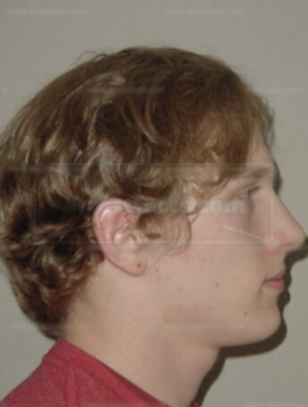 Andrew R Jatczak
