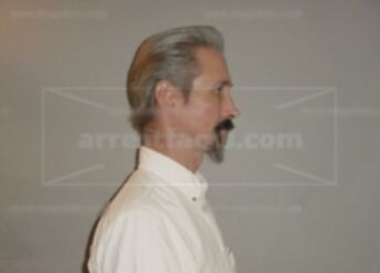 Daniel J Bertram