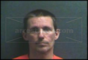 Lonnie R Becker