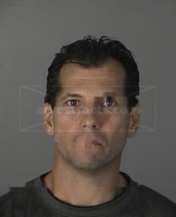 Jonathan Lee Desrosiers