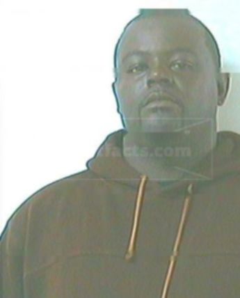 Ronnie L Liggins