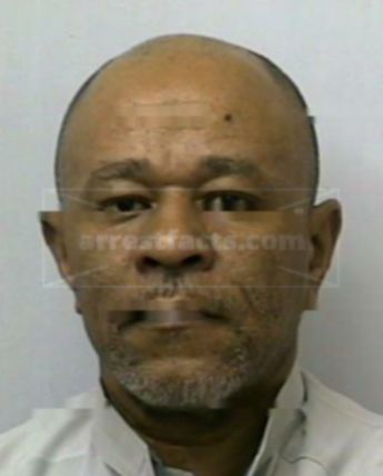 Tyrone R Hammons