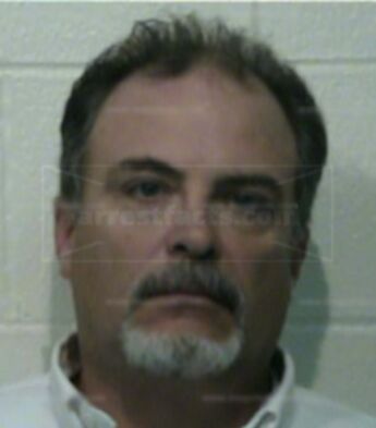 Christopher D Hinkle