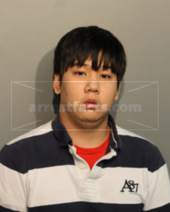 Phillip N Le