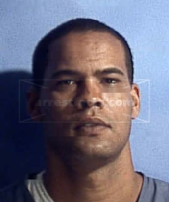 Derrick L Federick