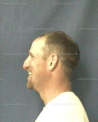 Waylon T Henderson