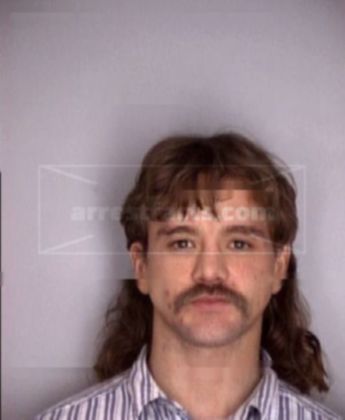 Glen D Stokes