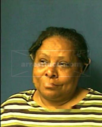 Larita V Thomas