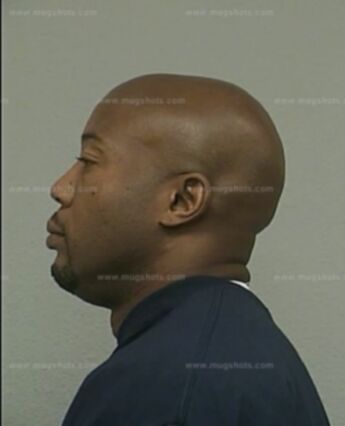 Derrick M Nash