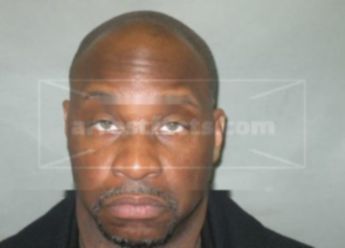 Perry R Robinson