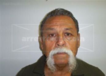 Arnoldo Carlos Garcia