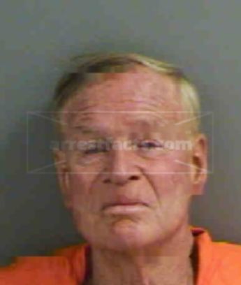Warren T Upson