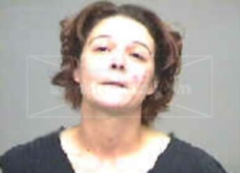 Lorrie Lynn Lutz