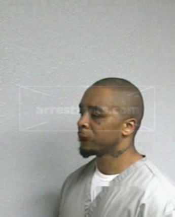 Reggie R Faye