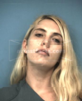 Holly Lynne Thorne