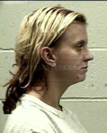 Melinda R Evans
