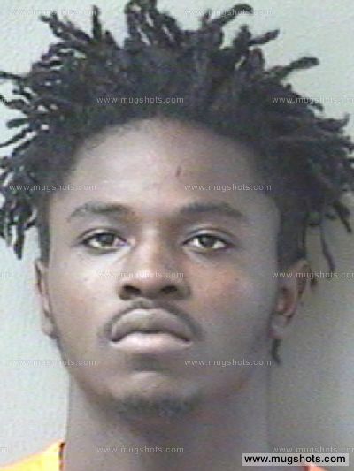 Deangelo L Peterson