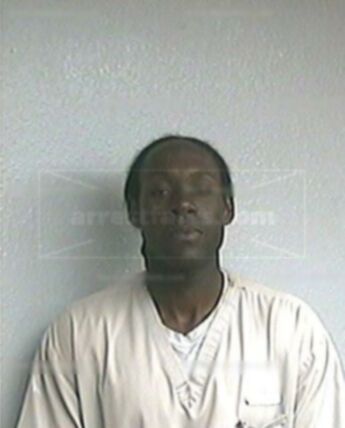 Shawn C Mathis