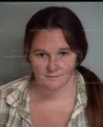 Roxanne M Roberts