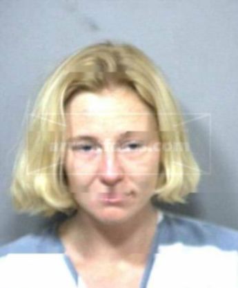 Carrie L Sadlow