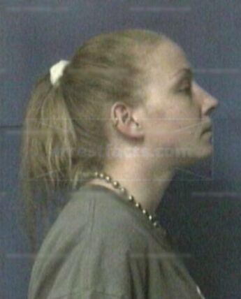 Dakota D Leach