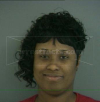 Lashundra A Vinson
