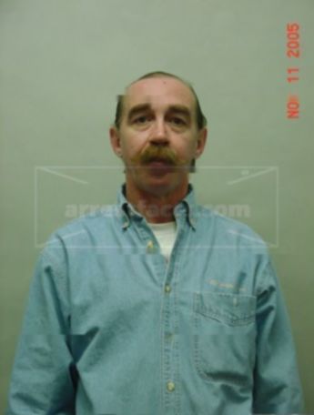 Patric E Bruce