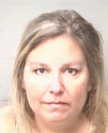 Linda J Snook
