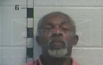 Larry R Hutchens