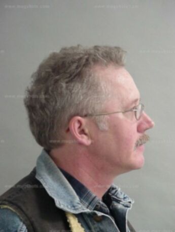Robert J Bunk
