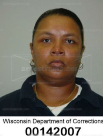 Elaine E Lewis