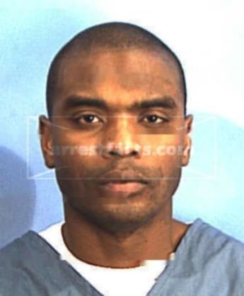 Gavin Latrell Overton