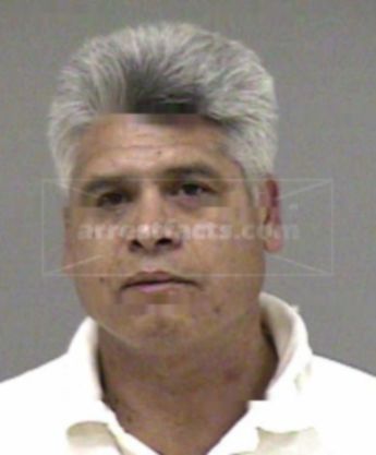 Juan G Galvan