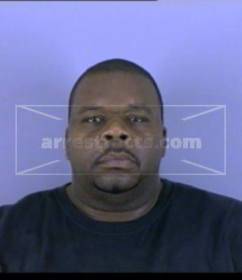 Leon Dewayne Tutt