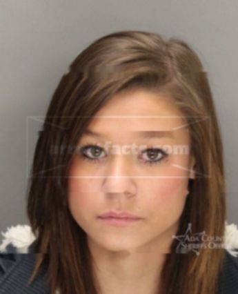 Gomez Olivia Lynn