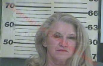 Carolyn S Lykins