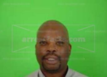 Steven W Guidry