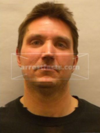 Neil R Lueke