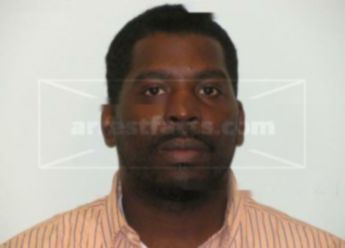 Daionte L Black