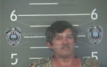 Malcom D Holbrooks