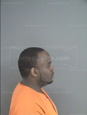 Erik Lemond Jones