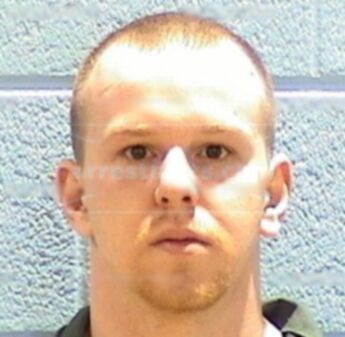 Travis Lloyd Willia Ralph