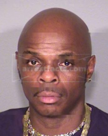 Carlos Lavell Plummer