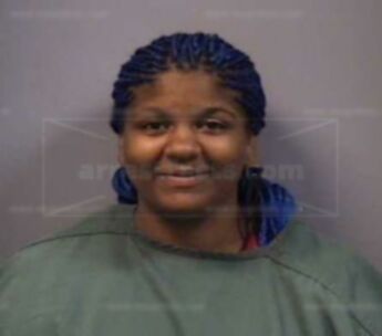 Domonique Shantaee Hale