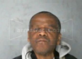 David Earl Davis