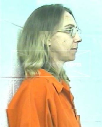 Laura M Bryant