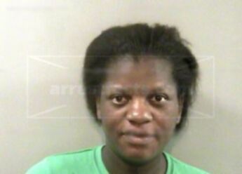 Lashondra R Lindsey